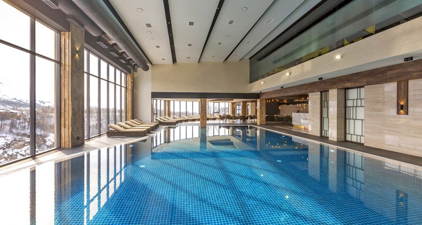 Ջերմուկի փակ տաք լողավազանը առողջարանային համալիրում