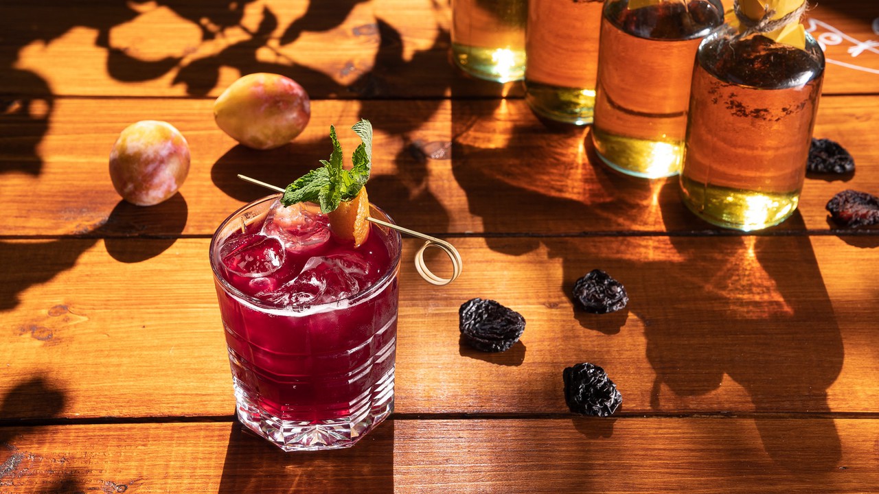 Կոնդ Հաուսի բարն ու կոկտեյլները Երևանում